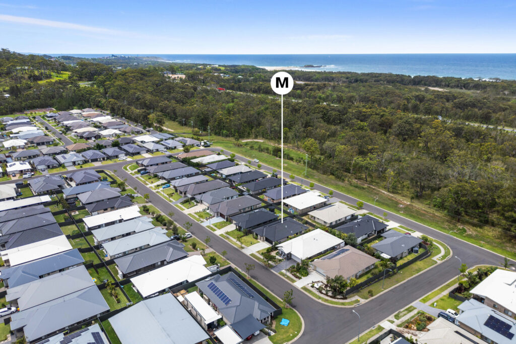 Sold - 17 Rockpool Avenue - New Property in Sandy Beach - Real Estate by Tom Coombes
