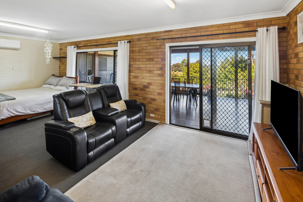 For Sale - 6 Jemalong Crescent - New Property in Toormina - Real Estate by Shayne Long