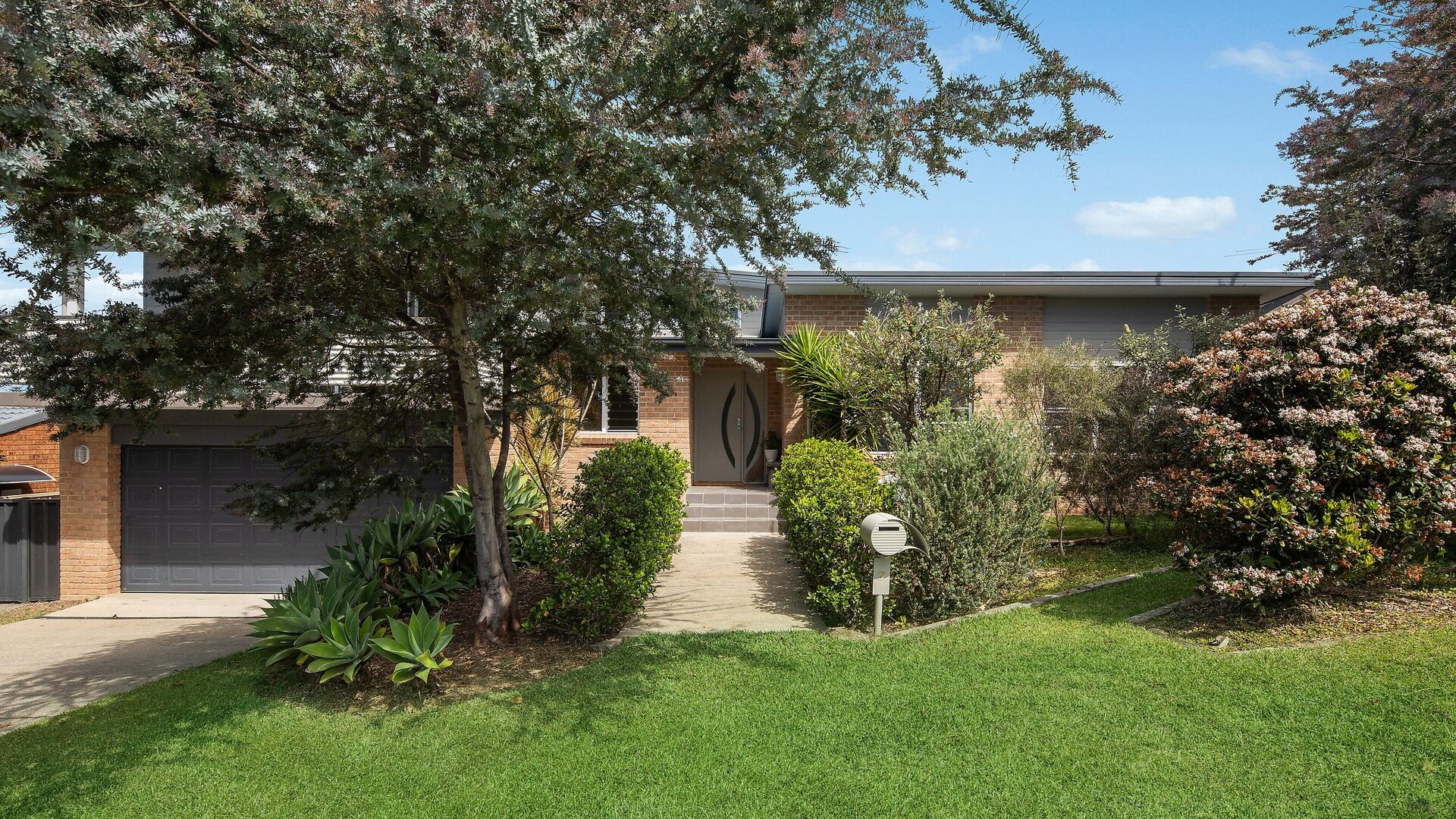 For Sale - 7 Hibiscus Way - New Property in Scotts Head - Real Estate by Ashlee Downton