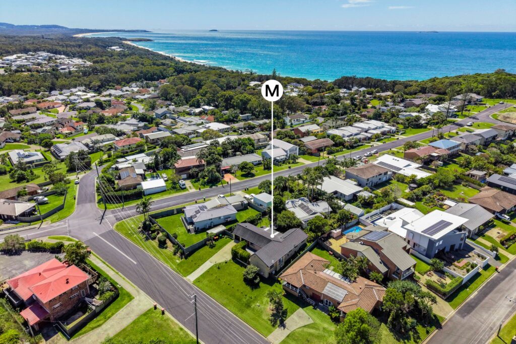Auction - 3 Warrawee Street - New Property in Sapphire Beach - Real Estate by Joshua Allen