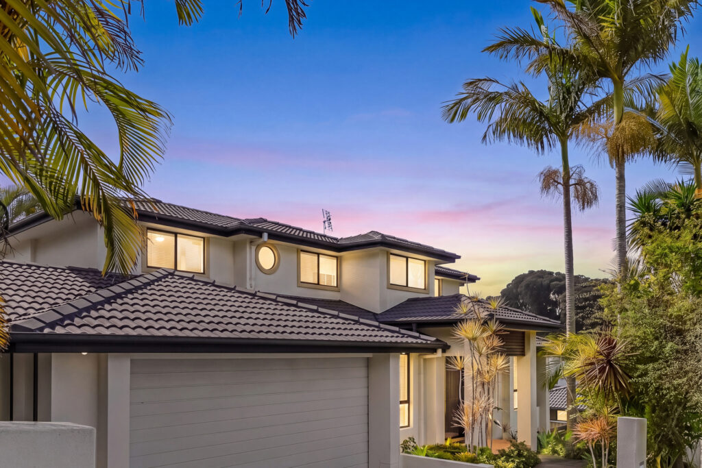 Auction - 1 Fernleigh Avenue - New Property in Korora - Real Estate by Joshua Allen