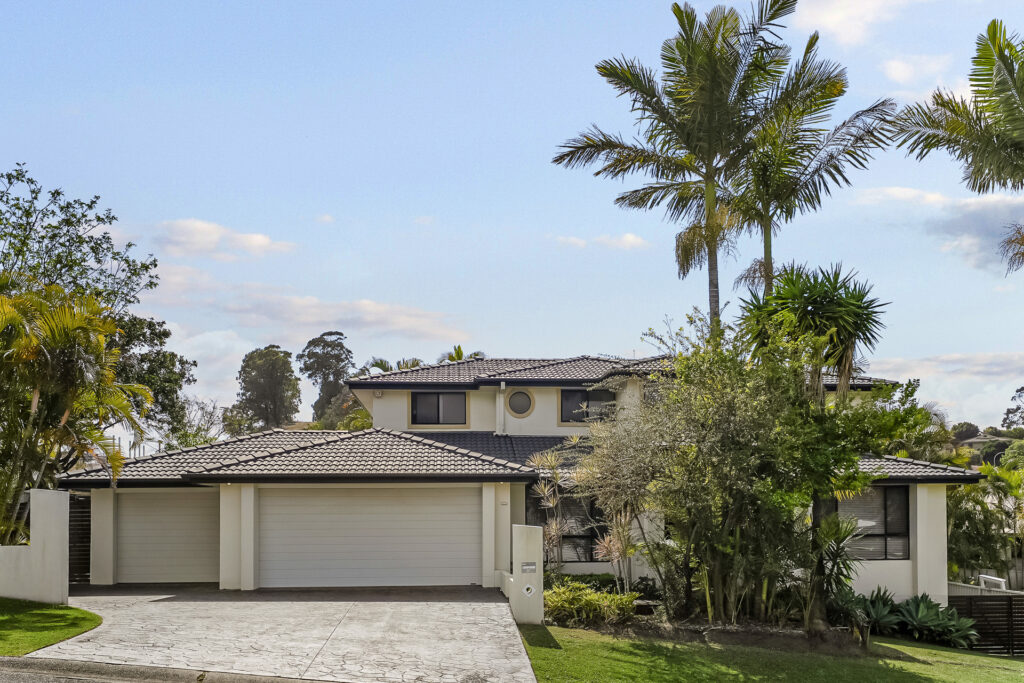 Auction - 1 Fernleigh Avenue - New Property in Korora - Real Estate by Joshua Allen
