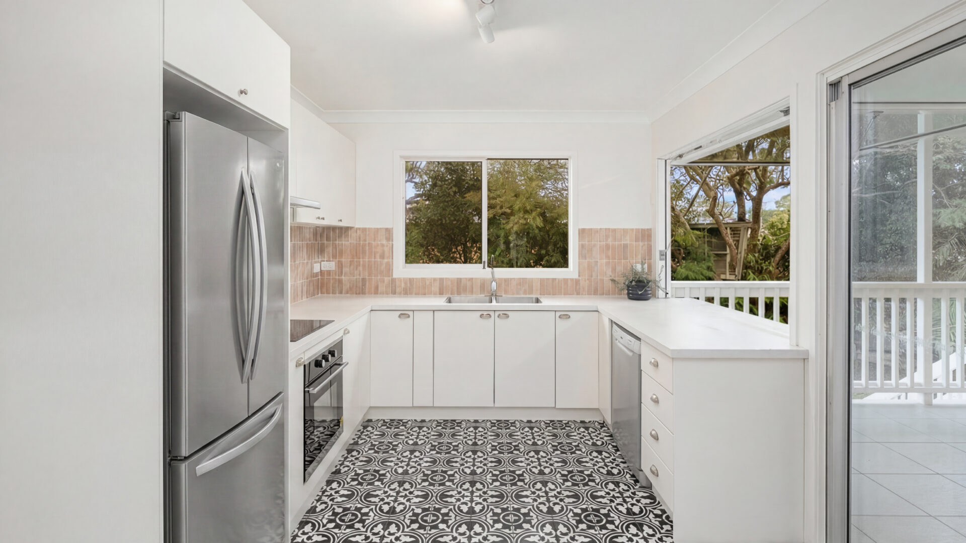 For Rent - 10 Pacific Avenue - New Property in Coffs Harbour - Real Estate by Annette Sommerville