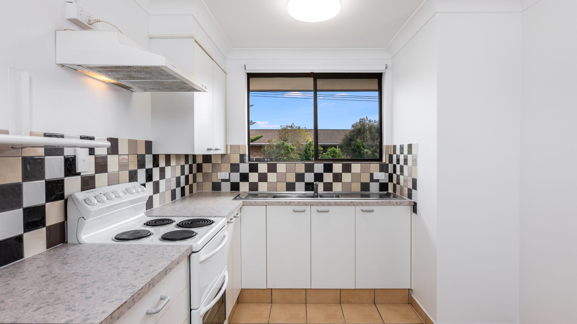For Rent - 4/20 Boultwood St - New Property in Coffs Harbour - Real Estate by Annette Sommerville
