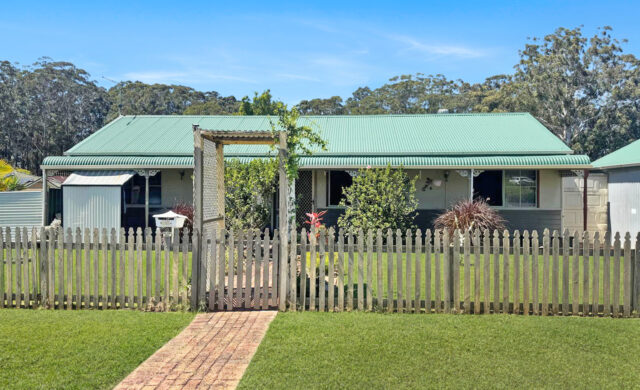 For Rent - 16 Platts Close - New Property in Toormina - Real Estate by Annette Sommerville