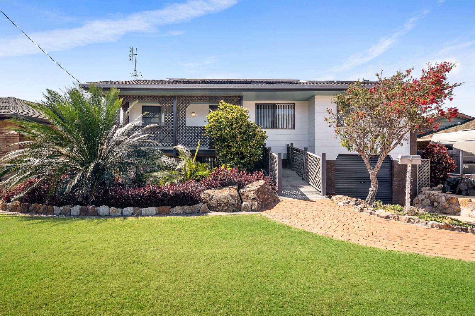 3 Oleander Drive