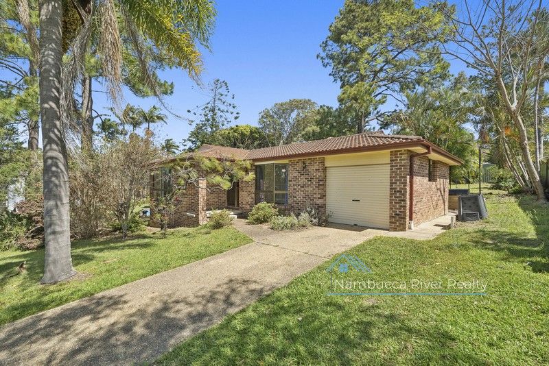 4 Hibiscus Drive