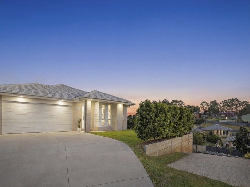 8 Wulaaran Close