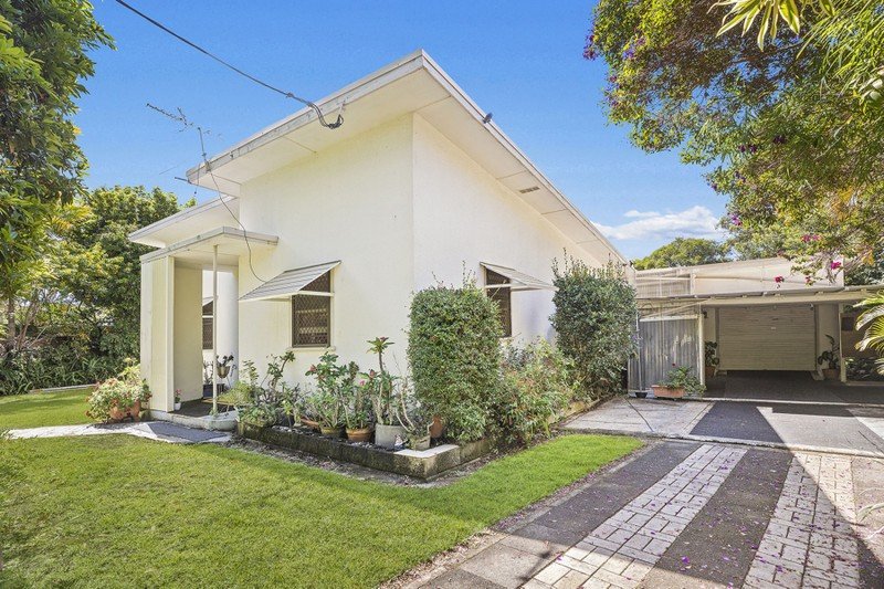 196 Sawtell Road