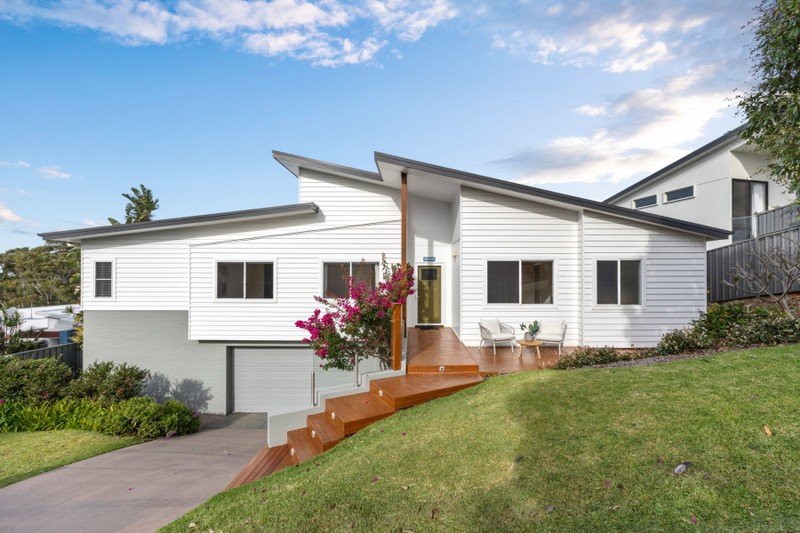 23 Ballantine Drive
