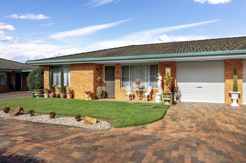 4/14 Myall Street